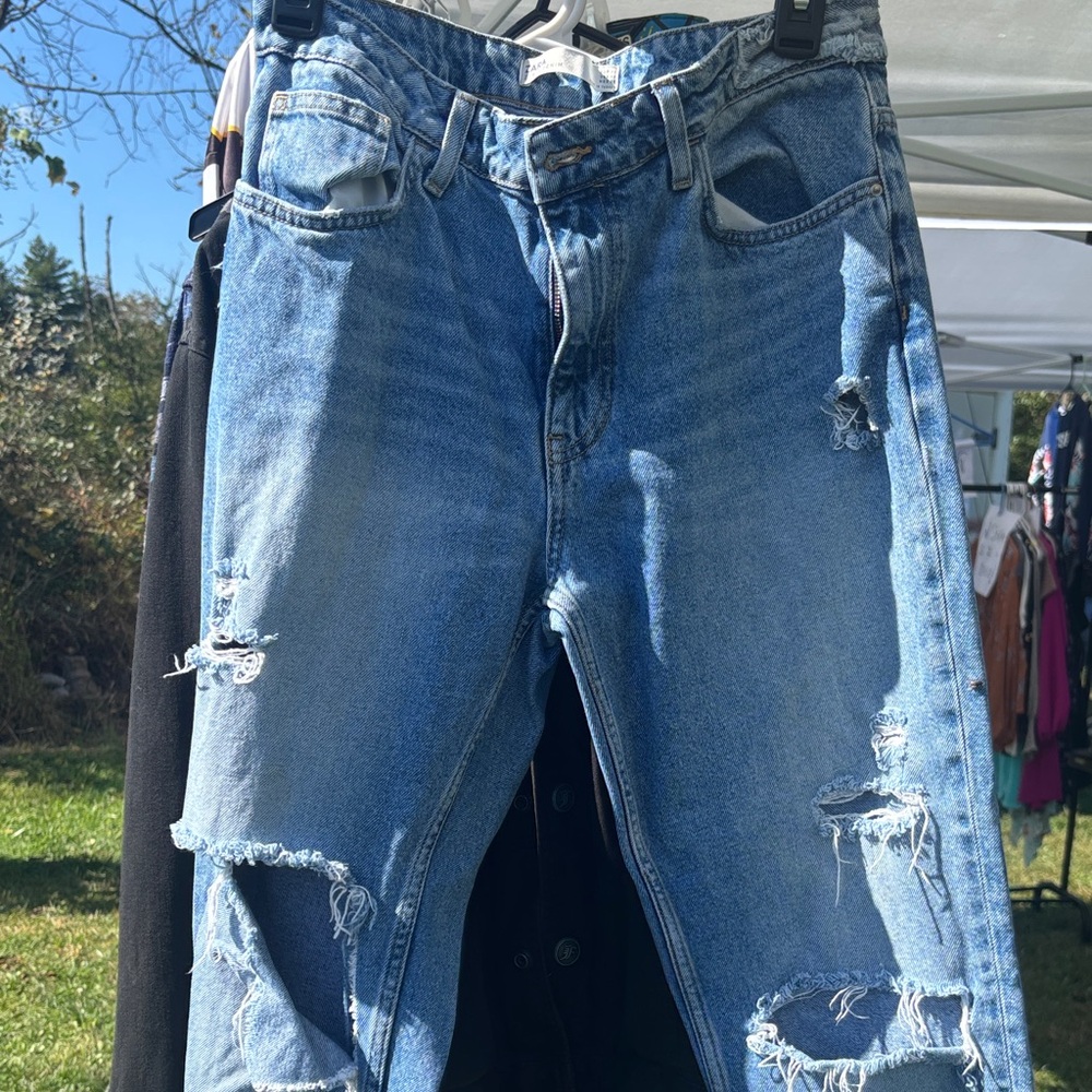 Zara Distressed Blue Jeans for Women